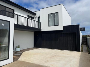 Windsor Studio, Warrnambool